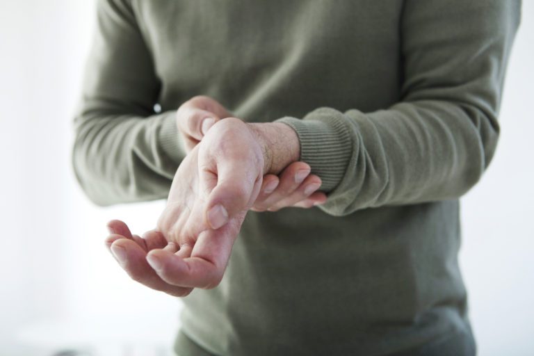 Sprained Wrist Thumb Dont Wait Do This Immediately - f4qid3g